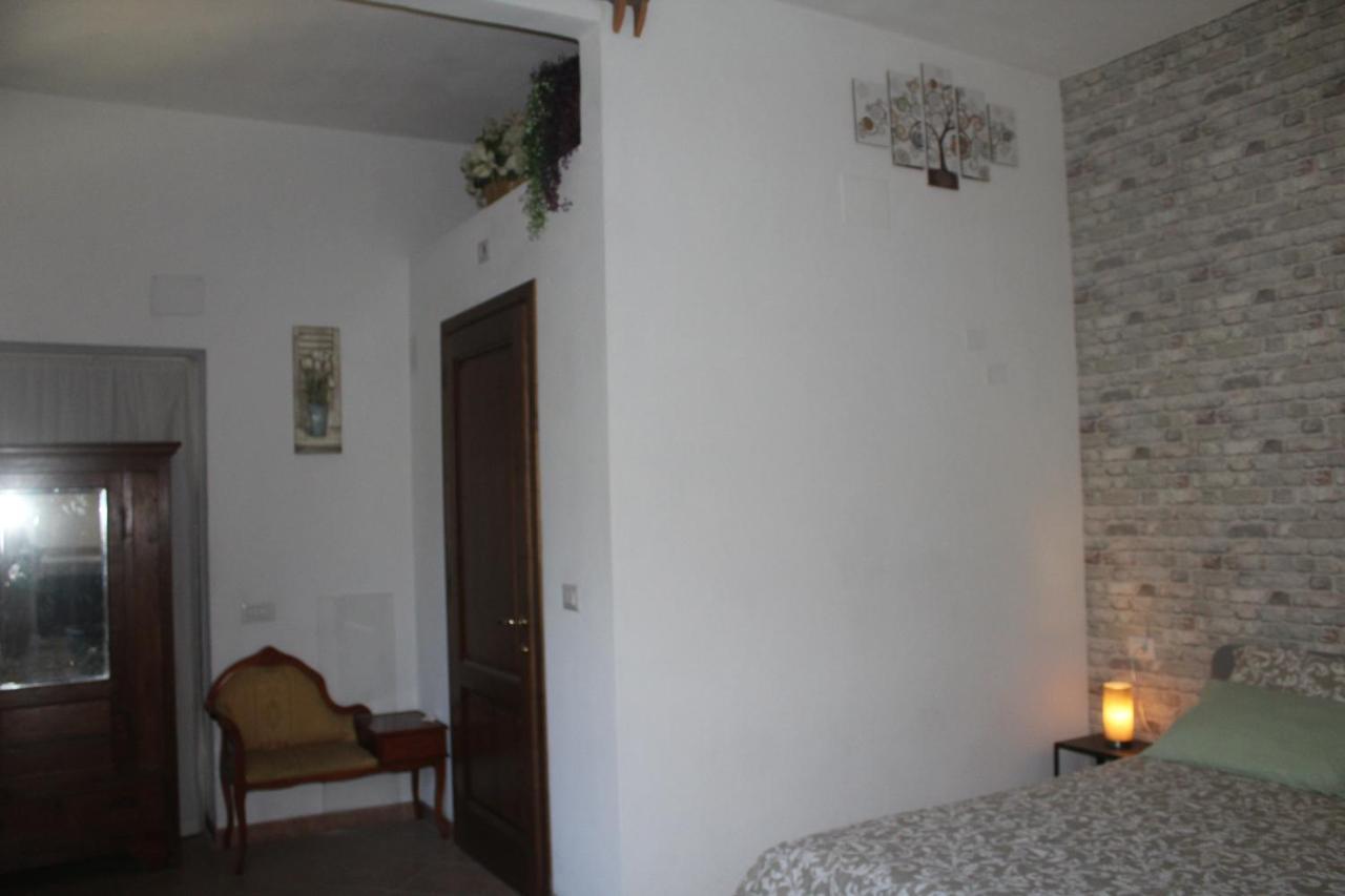 Agriturismo Podere I' Caldino Troghi Экстерьер фото